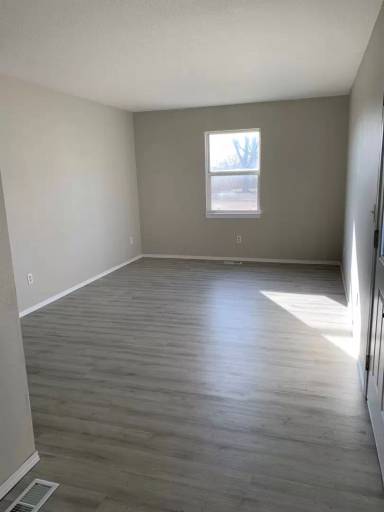 Main picture of 3802 College View Dr