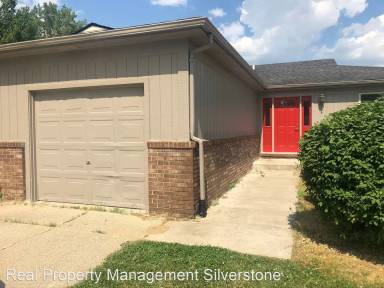 Main picture of 55010 Washington Dr