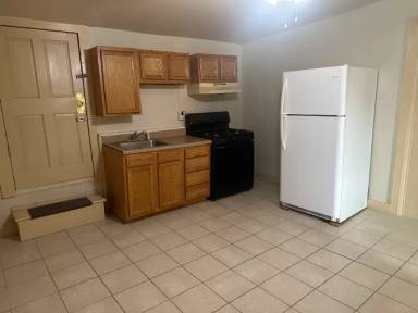 Main picture of 634 N Lime St