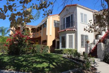 Main picture of 1044 Carmona Ave