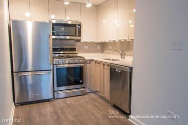 Main picture of 932 W Dakin St