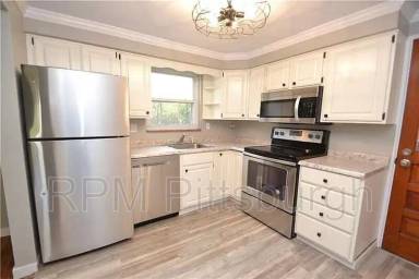 Main picture of 3271 Waltham Ave