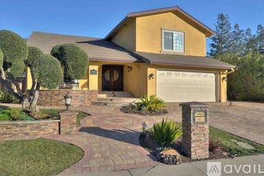 Main picture of 6886 Villagewood Way