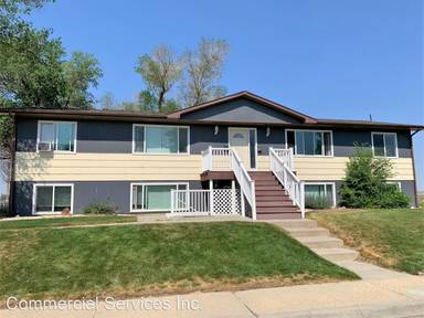 Main picture of 1180 S Locust St