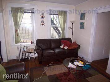 Main picture of 110 Brainerd Rd