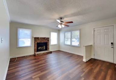 Main picture of 809 Grantland Dr