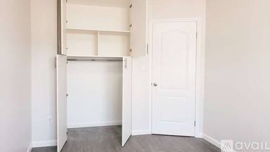 Main picture of 4183 Denman St