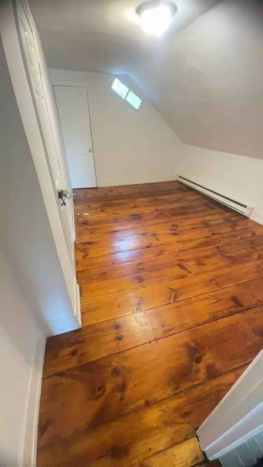 Main picture of 50 Market St