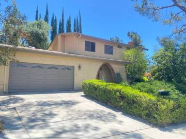 Main picture of 7280 Darnoch Way