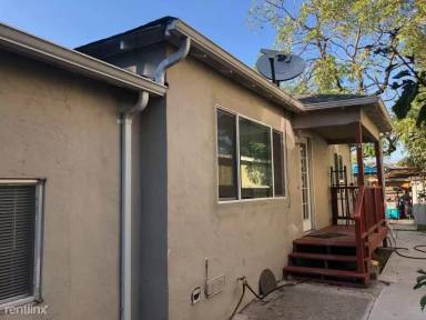Main picture of 1631 Stuart St
