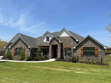 Main picture of 701 Villaverde Dr