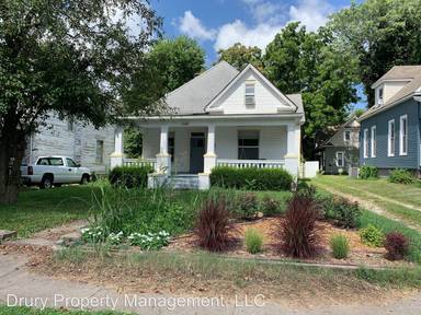 Main picture of 1209 N Jefferson Ave