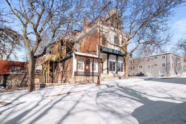 Main picture of 223 Bates Ave