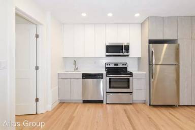 Main picture of 198 Hillside St