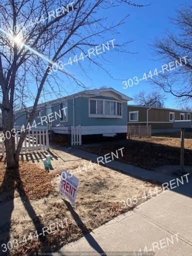 Main picture of 217 Balsam St