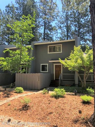 Main picture of 15426 Kingsbury Cir