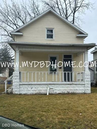 Main picture of 2918 Monroe St