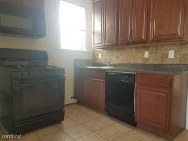 Main picture of 114 Woodlawn Ave