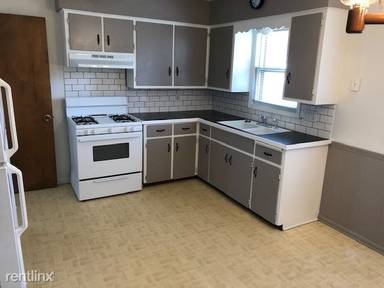 Main picture of 5140 Kimball Ave SE