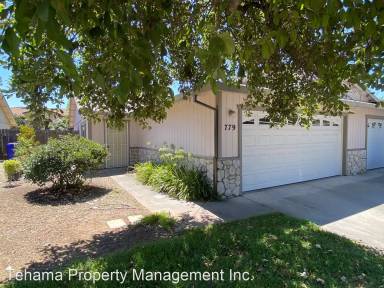 Main picture of 779 Lay Ave