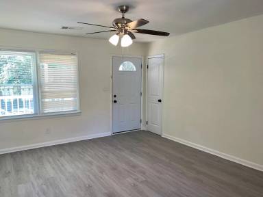 Main picture of 636 Jeb Stuart Dr