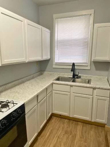 Main picture of 729 S Rose St