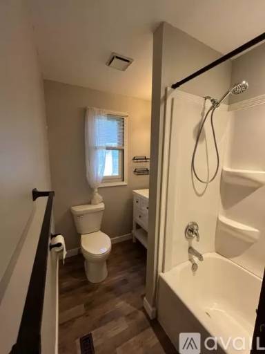 Main picture of 913 NW 2nd St