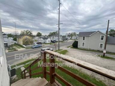 Main picture of 438 Davids St