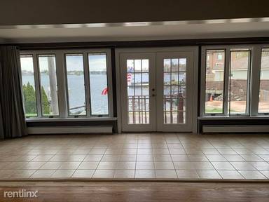 Main picture of 49 Park Island Dr