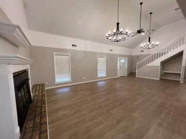 Main picture of 9240 Lockhart Rd