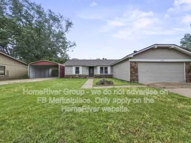 Main picture of 2366 Champaign St
