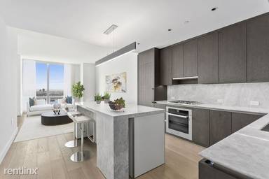 Main picture of 15 W 30th St