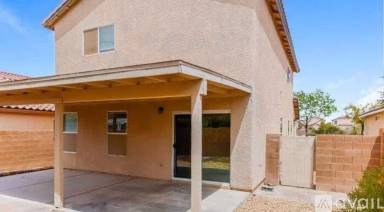 Main picture of 11143 Tuscolana St