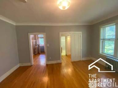 Main picture of 3934 N Keeler Ave