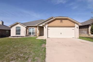 Main picture of 2909 Tarrant County Dr