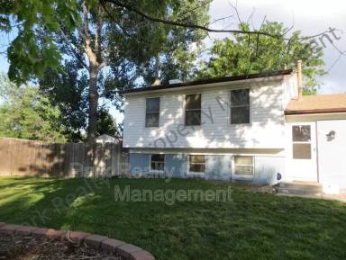 Main picture of 2178 S Memphis St