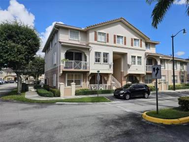 Main picture of 8854 W Flagler St