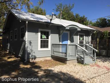 Main picture of 121 Palo Blanco St