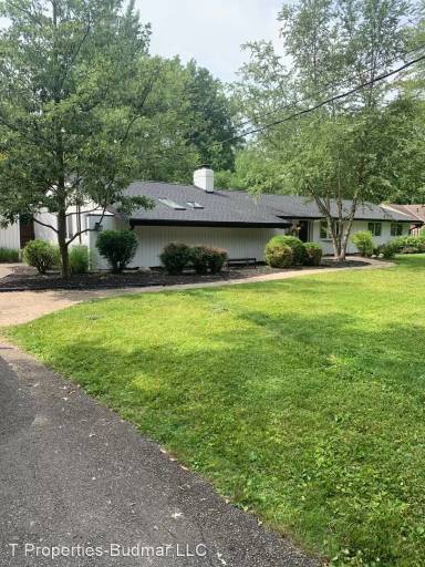 Main picture of 10795 Deerfield Rd