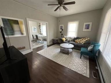 Main picture of 704 N Lincoln Ave