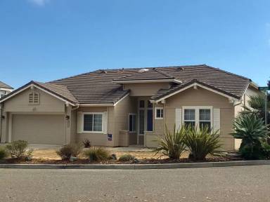 Main picture of 2370 Fresno St