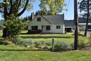 Main picture of 36670 Courtney Creek Dr
