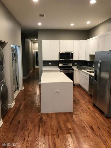 Main picture of 4710 S King Dr