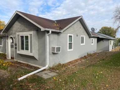 Main picture of 803 S Adams St