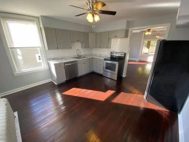 Main picture of 808 Western Ave