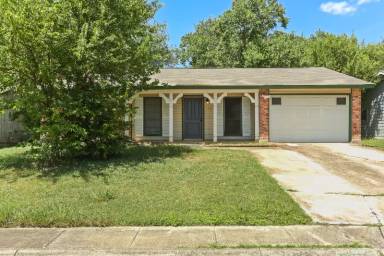 Main picture of 121 Meadow Dr