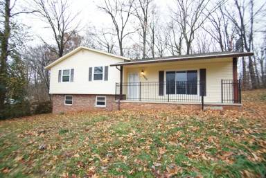 Main picture of 6209 Bryan Ln