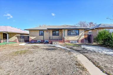 Main picture of 3580 Hudson St