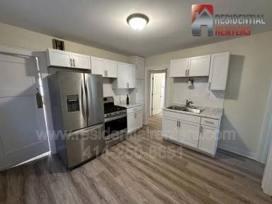 Main picture of 4048 N 7th St