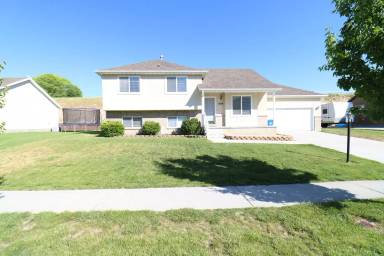 Main picture of 1668 Stony View Dr